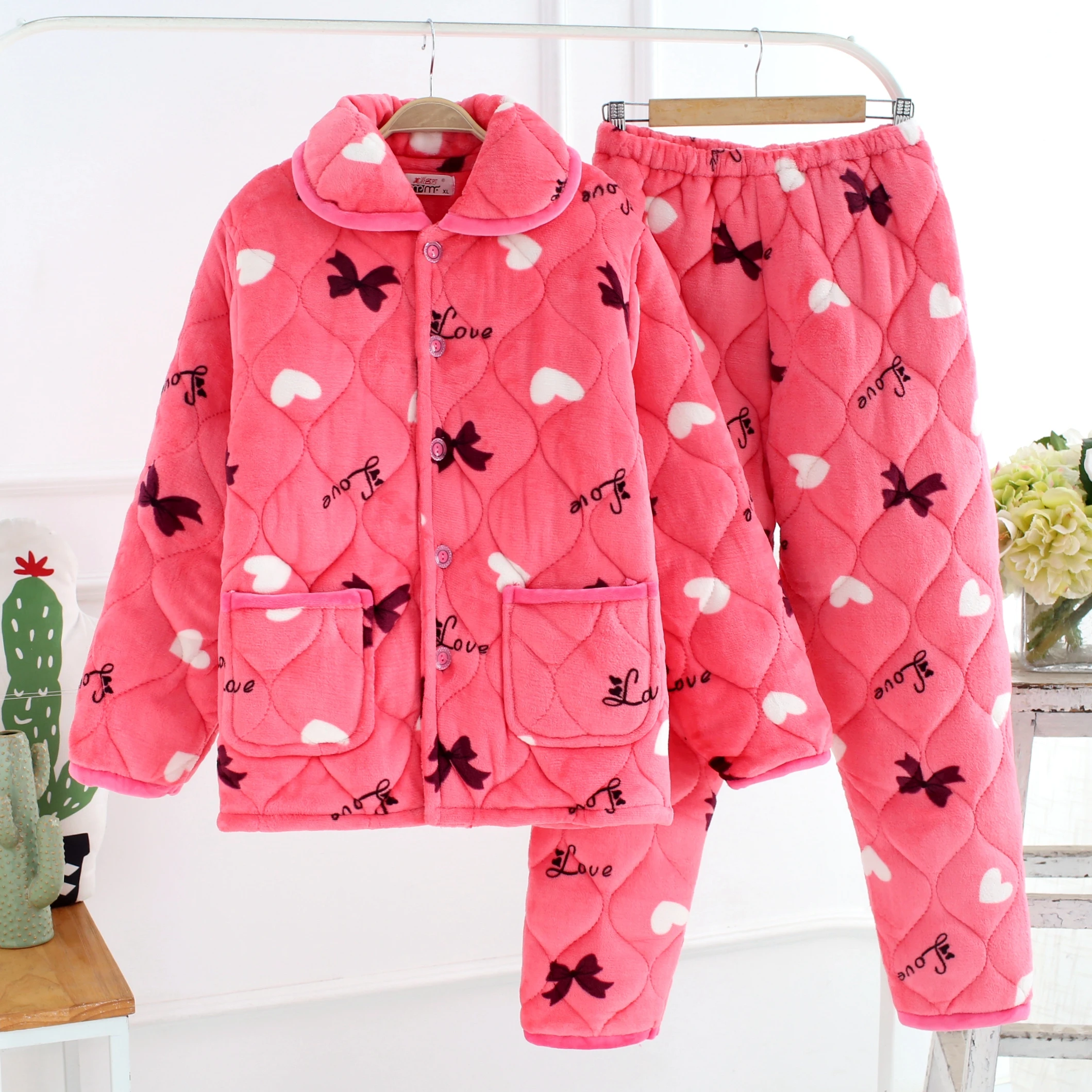 Three-Layer Winter Thick Warm Flannel Women\'s Pajamas Sets Sleepwear Plus Velvet Home Clothing Female Set Woman 2 Pieces Suit