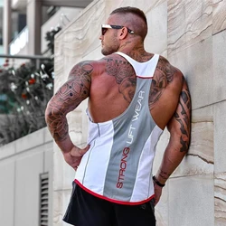 La canotta da Bodybuilding da uomo nuova di alta qualità palestre Fitness camicia senza maniche abbigliamento in cotone canotta moda sotto la camicia