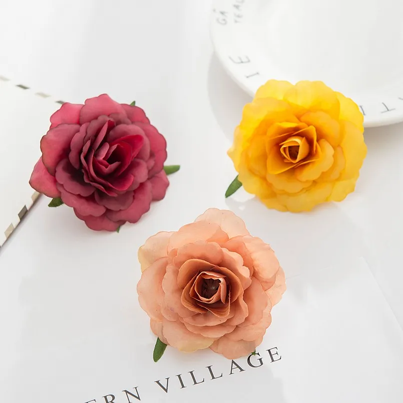 100 Stück Künstliche Blumen, Seidenrosenköpfe, Hochzeitsdekoration, Brautaccessoires, Ausverkauf, Heim- und Außendekoration, Weihnachtsgirlande – Detail 6