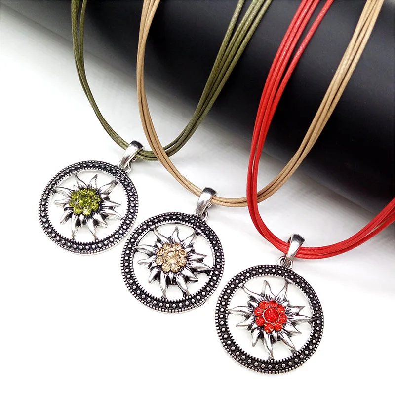 قلادة نسائية عتيقة ذات شكل دائري منحوتة من Edelweiss قلادة بحبل من حجر الراين التقليدي مجوهرات للبيع بالجملة #2