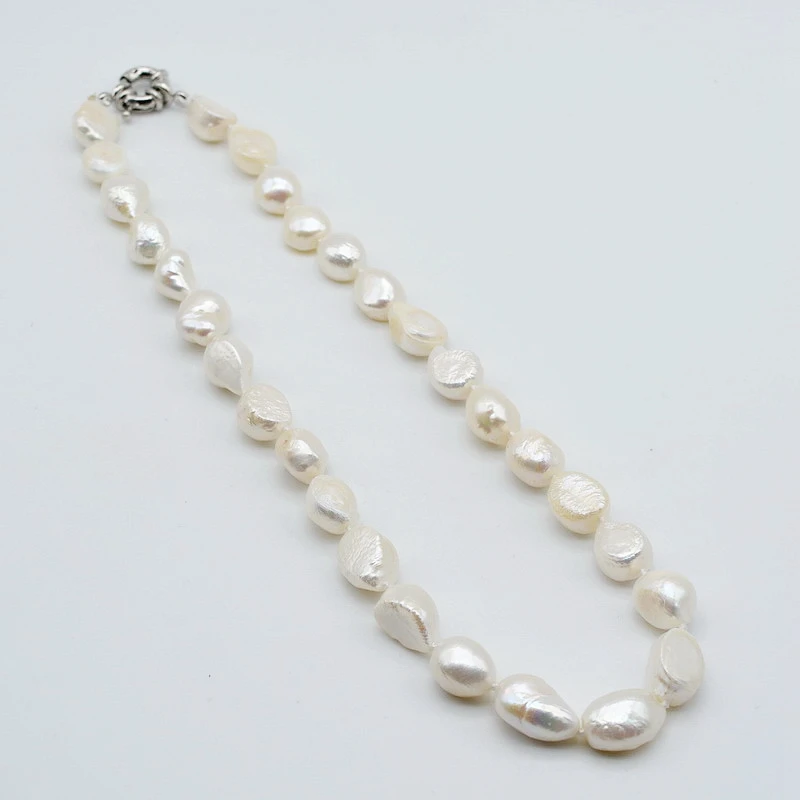 Genuine Baroque Necklace Irregular Shape Natural White Pearl Diameter 10-11mm Classic Simple Style Women\'s Pearl Necklace