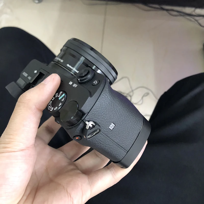 For Sony A6100 A6300 A6400 Quick Release Plate Hot Shoe Porous L Bracket Hand Grip
