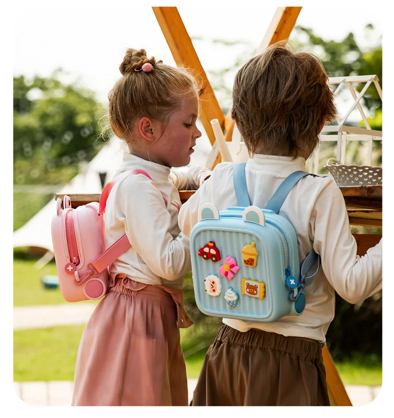 Zaino Leggero Per Bambini In Nylon Con Dinosauri - Asilo E Scuola, 30x23x13 Cm, 0.17 Kg