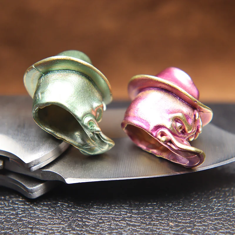 Smoking Duck Detective EDC Brass Knife Beads Cartoon Animal Pendants DIY Woven Umbrella Rope Lanyard Charms Paracord Accessories