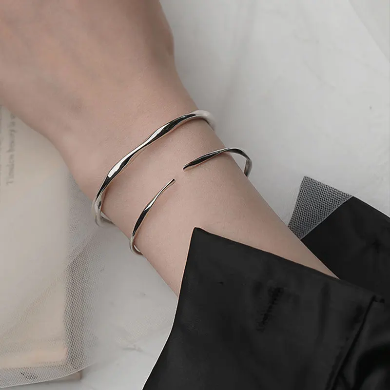 FOXANRY Minimalist Silver Color Bracelets for Women New Trendy Elegant Charming Vintage Design Bangles Party Jewelry Gift