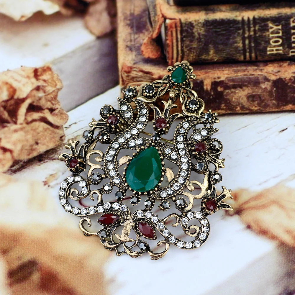 Sunspicems Vintage Turkish Flower Brooch Pins for Women Gray Rhinestone Retro Gold Color Boho Ethnic Banquet Jewelry Gift 2020