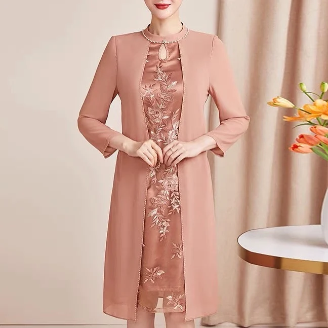 

Two Pieces Mother of The Bride Groom Dresses 3/4 Sleeved With Jacket Knee Lace Beads Champagne Pink Formal Wedding Evening Gowns