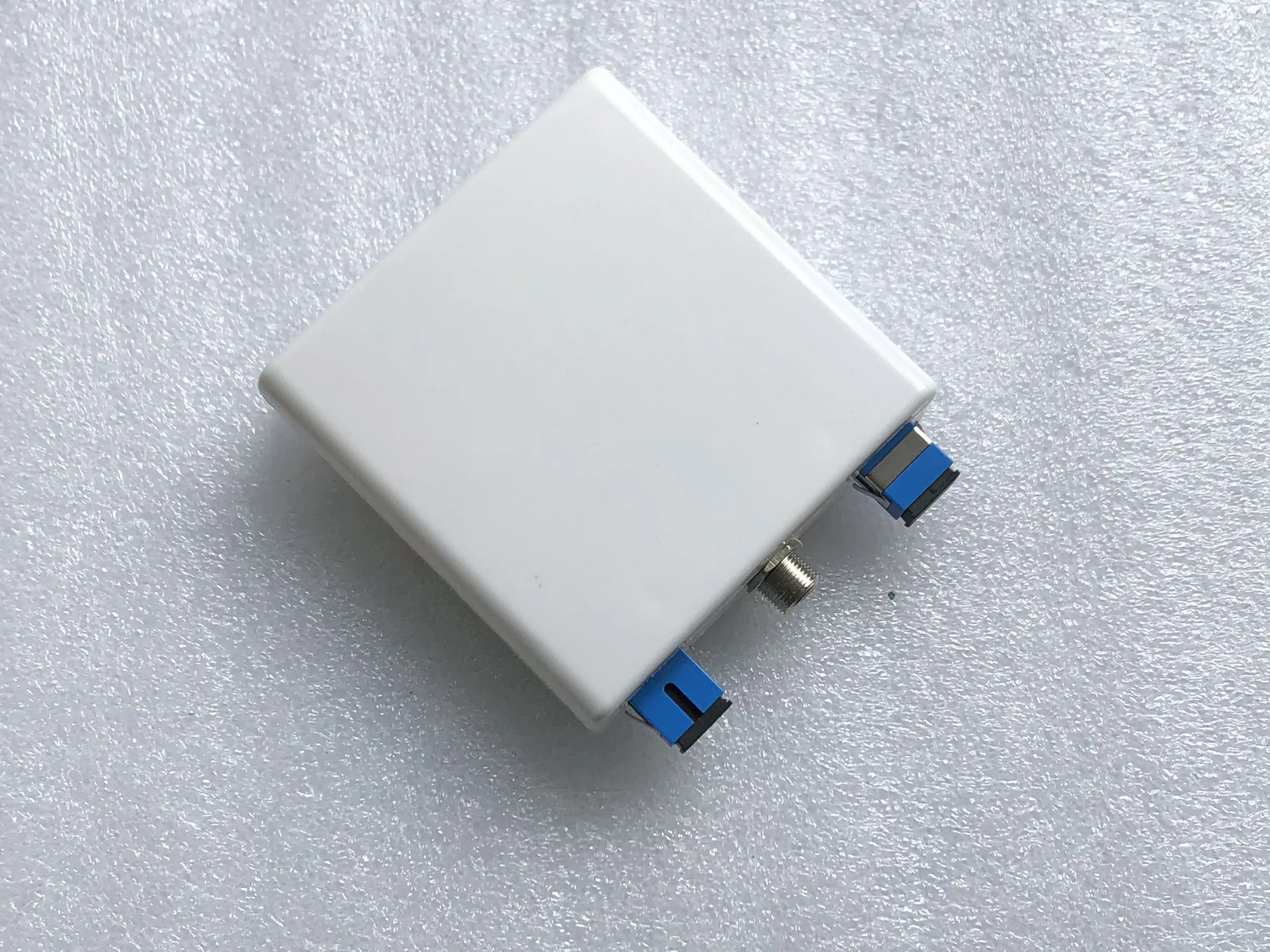 Digital TV Signal Network Integrated Transmission WDM Wavelength Division Multiplexing FTTH Passive Optical Receiver