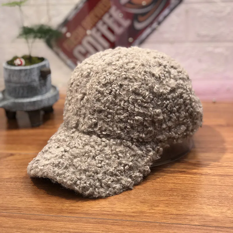 New Casual Outdoor Warm Winter Cap Girl Women Adjustable Animal Pattern Faux Fur Baseball Cap Cotton Hip-Hop Hat Visor  55-59cm