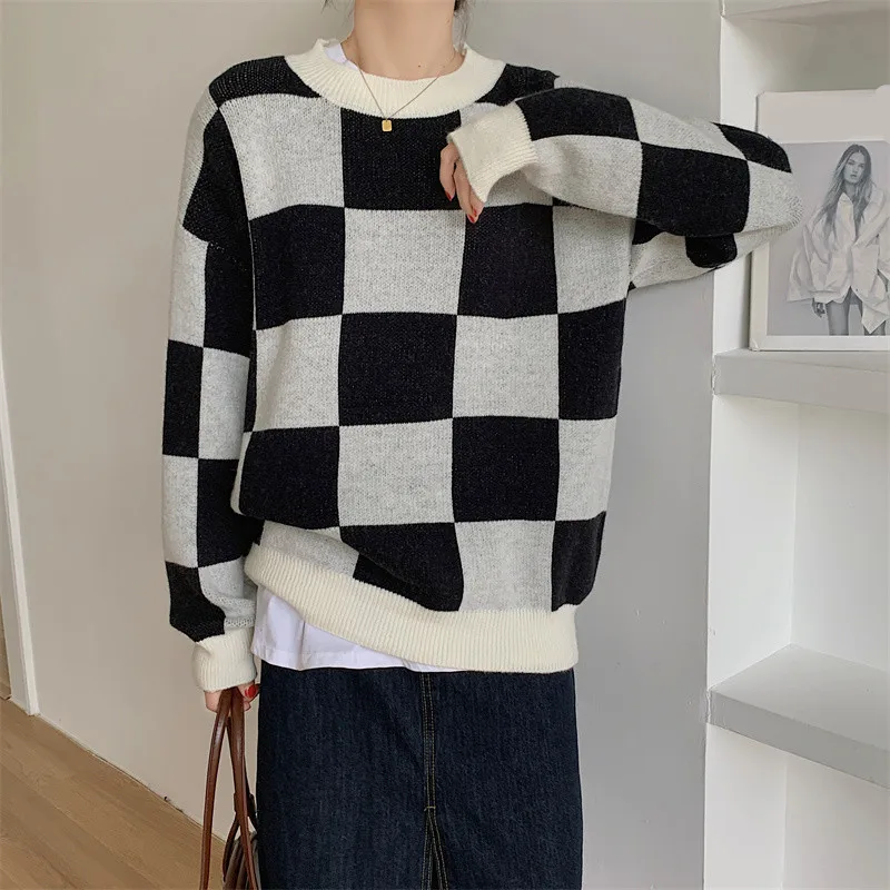 REALEFT 2021 New Autumn Winter Women's Sweaters Vintage Plaid Loose Long Sleeve Round Neck Casual Women's Pullovers Tops Female