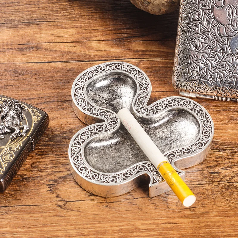 Luxury Metal Mini Ashtrays Potable Pocket Ashtray Vintage Outdoor Smoking Cigarette Cigar Ash Tray Smoking Tray Portable Ashtray