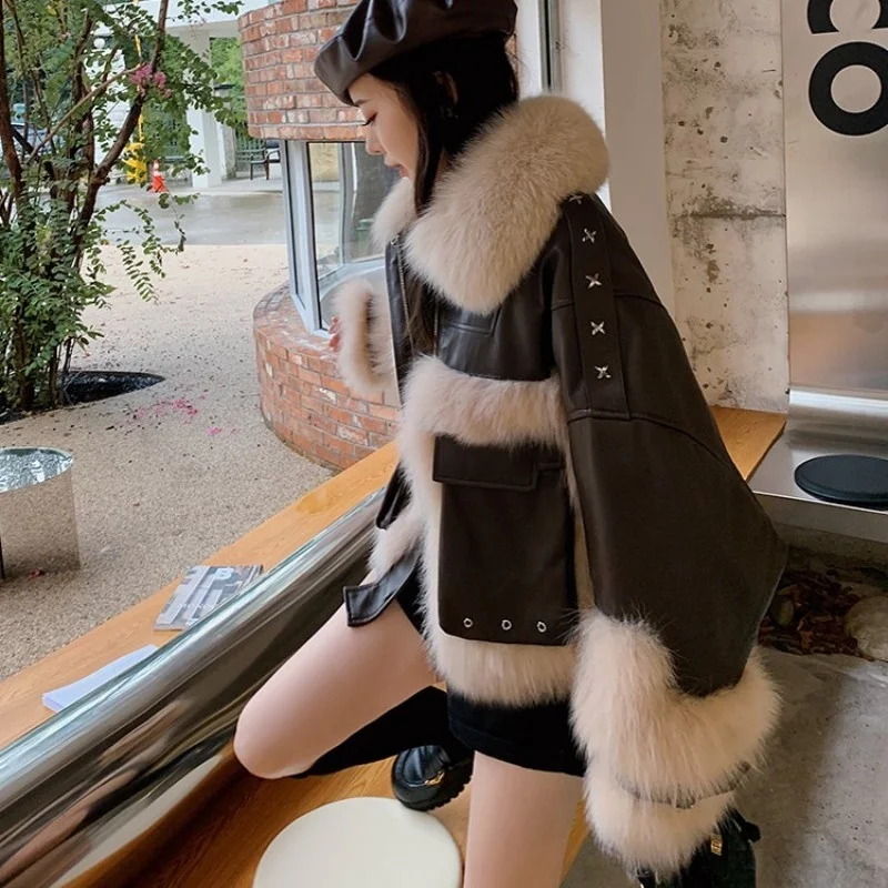 Women Winter Fox Fur Collar Warm Outwear Streetwear Luxury Real Fur Spliced Sheepskin Jackets Brand Loose Office Short Overcoat