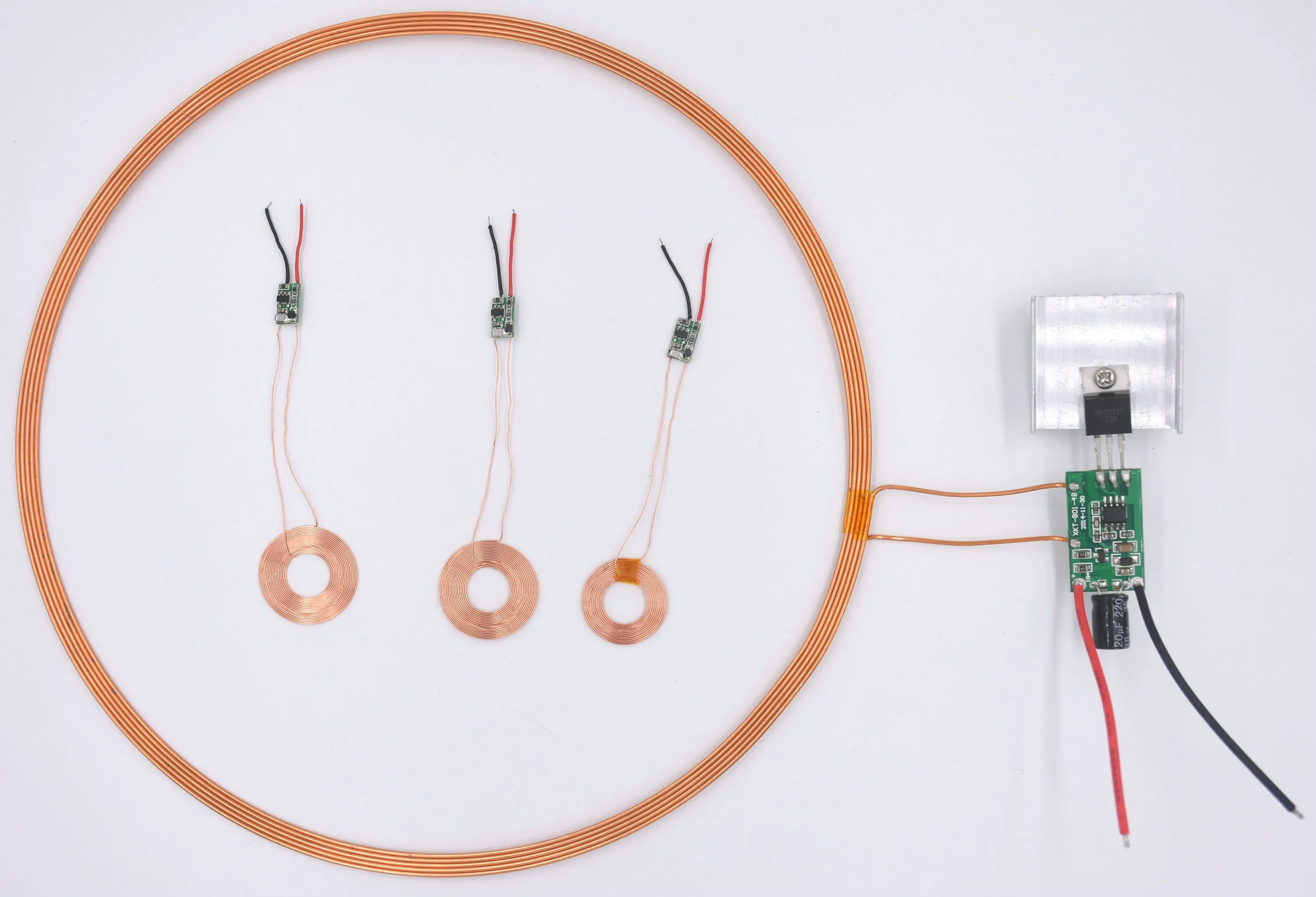 

Xkt801-14 Chip Scheme of Small Receiving One to Many Wireless Power Supply Module and Wireless Charging Module