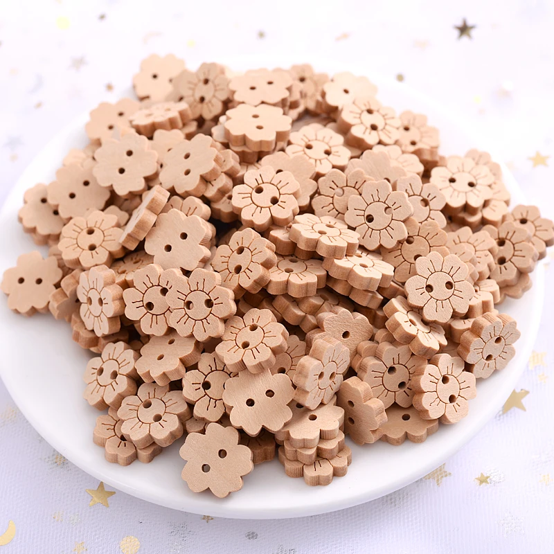 Hot 20/50Pcs Natural  Wooden Sewing Buttons 2 Holes Cute Solid Color Flower Shape Buttons Scrapbooking Garment DIY Accessories