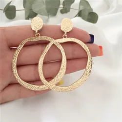 New Fashion Gold Color Irregural Shape Dangle Earrings Personality Big Drop Earrings for Chic Women