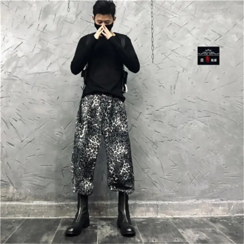 Autumn and winter new dark water wash undershirt personality fold long-sleeved t-shirt fashion loose shirt button sleeves