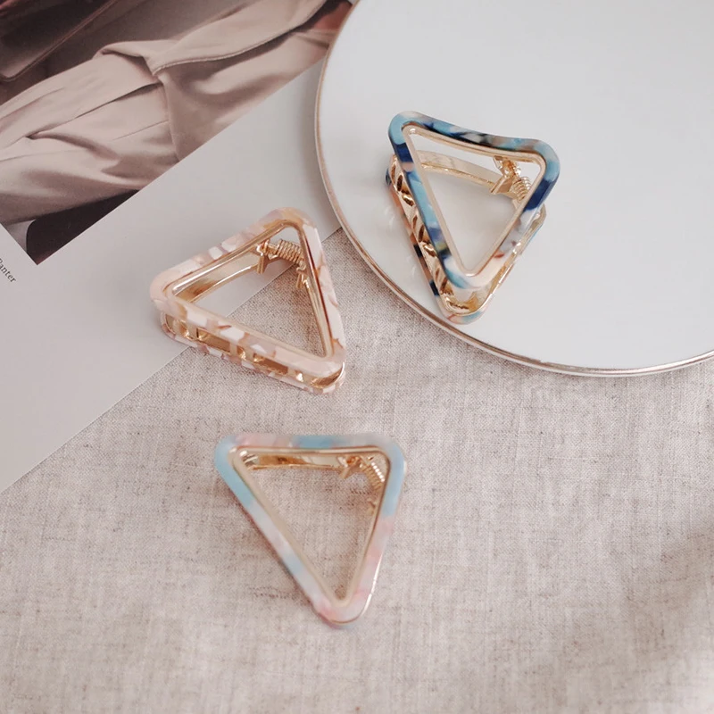 Korea 2022 New Fine Vintage Girls Hairpins Accessories Acrylic Acetate Sheet Triangle Crab Hair Shark Clip For Women Claw Clips