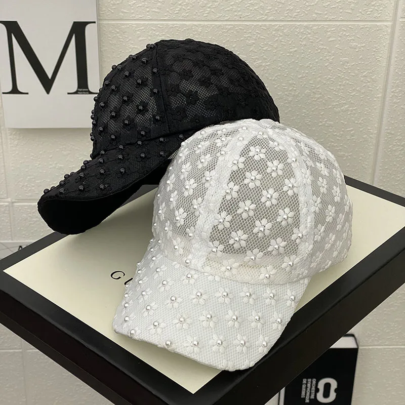 2021 New Ladies Hats Summer Flowers Handmade Pearl Mesh Fashion Cap Outdoor Sunshade and Sunscreen All-match Baseball Caps