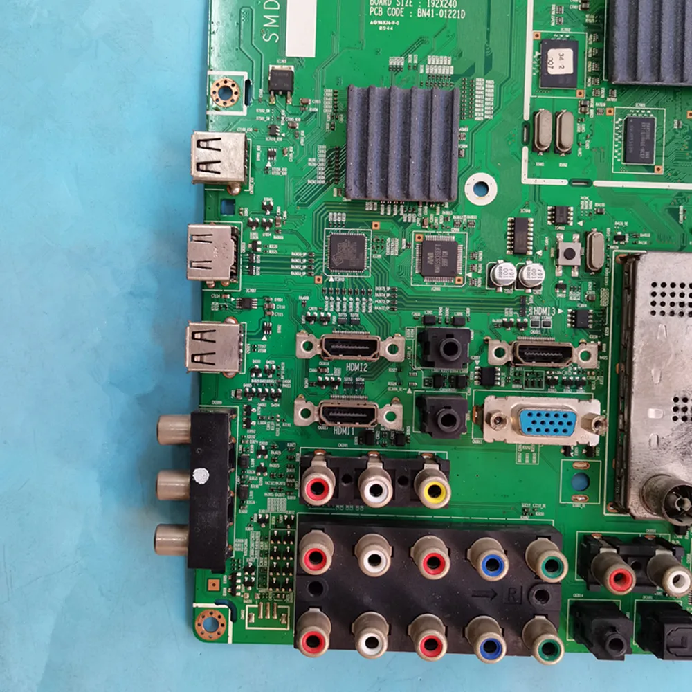 اللوحة BN41-01221B BN41-01221D اللوحة الرئيسية ل LA40B550K1F LA46B550K1F LA46B620R3F LA52B750U1F LA52B550K1F LA55B650T1F