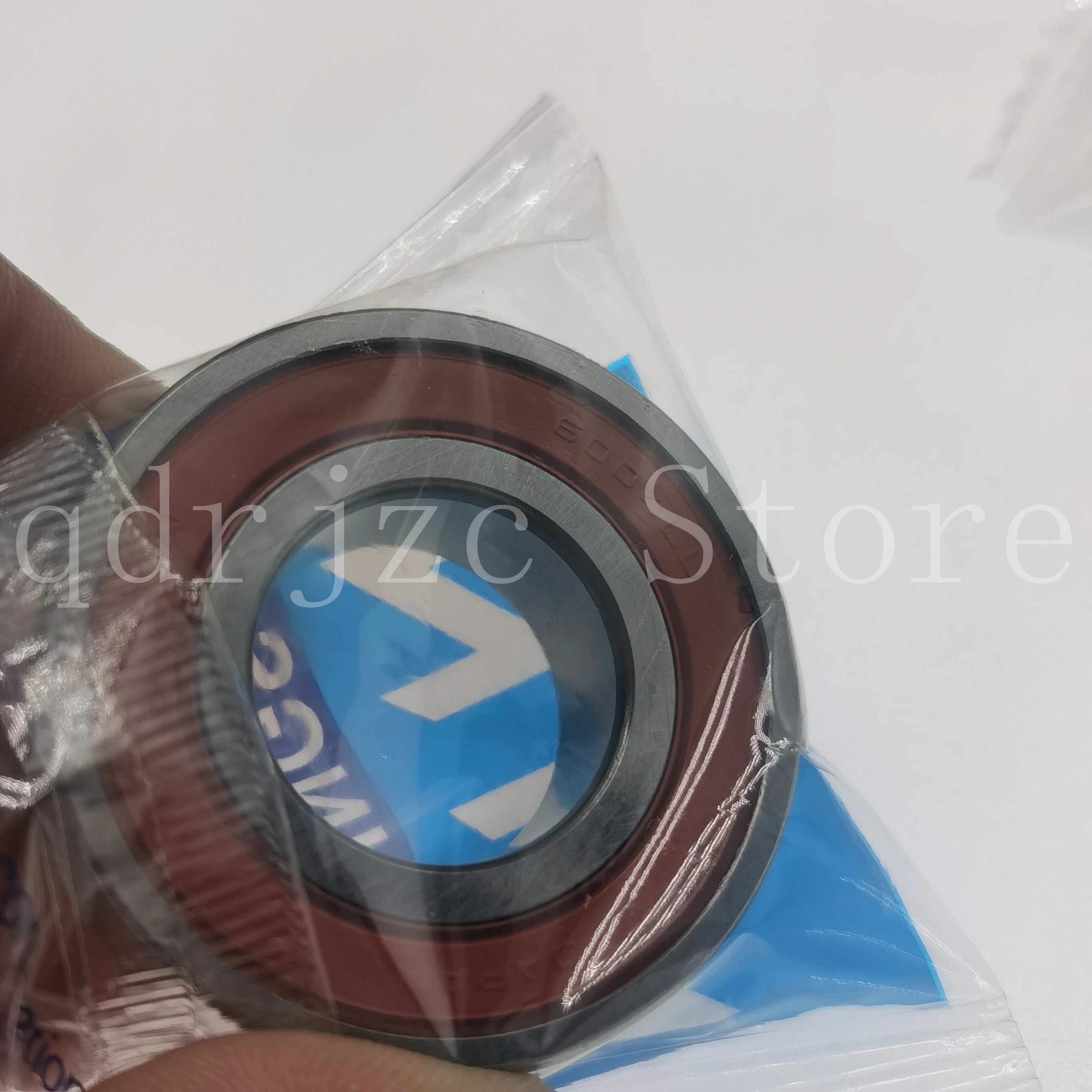 Deep Groove Ball Bearing 6004LLU/5K 6004LU = 6004DU = 6004-C-2HRS = 6004-2RSH 20mm X 42mm X 12mm