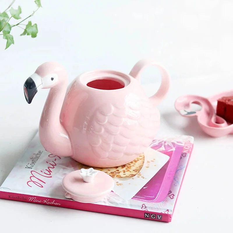 BOZZH Ceramic Tea Set Creative Flamingo Teapot Drinking Tea Cup Sets Water Coffee Cup Fruit Juice Mugs Set Teaware