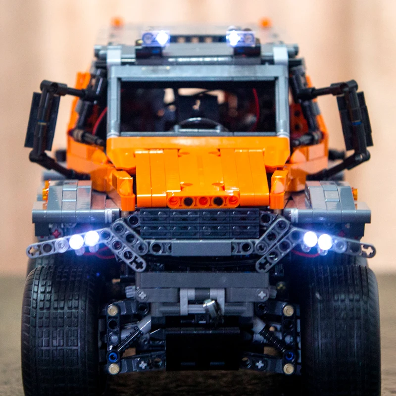 Mould King 13088 APP Remote Control Off-Road Avtoros Shaman 8x8 Siberia Vehicle Tech Series Car Building Block Brick Boy Gift