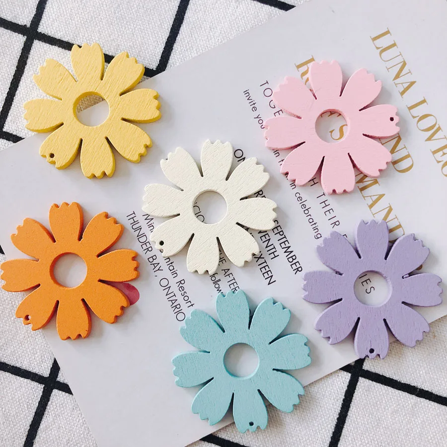 Colorful Wooden Flower Sunflower Charms DIY Jewelry Findings 100pcs 40mm Kawaii Wood Floral Necklace Earring Floating Pendants