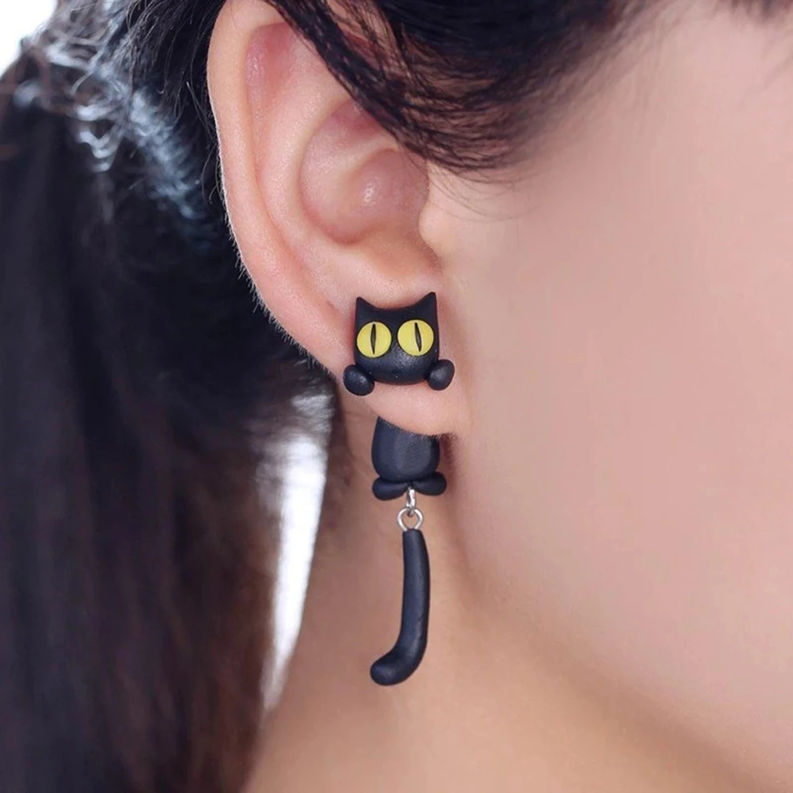 2020 Ladies Cute Cat Shape Ear Accessories Fashion Women Earrings Cartoon Cat Long Tail Splits Type Cute Women Earrings