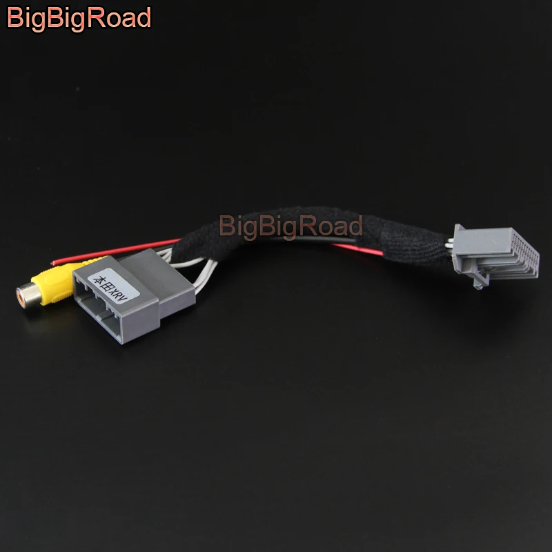 

BigBigRoad Car Rear View Parking Camera Adapter Connector Wire 24 pins For Honda HRV H-RV XRV X-RV Vezel 2013 2014 2015 2016