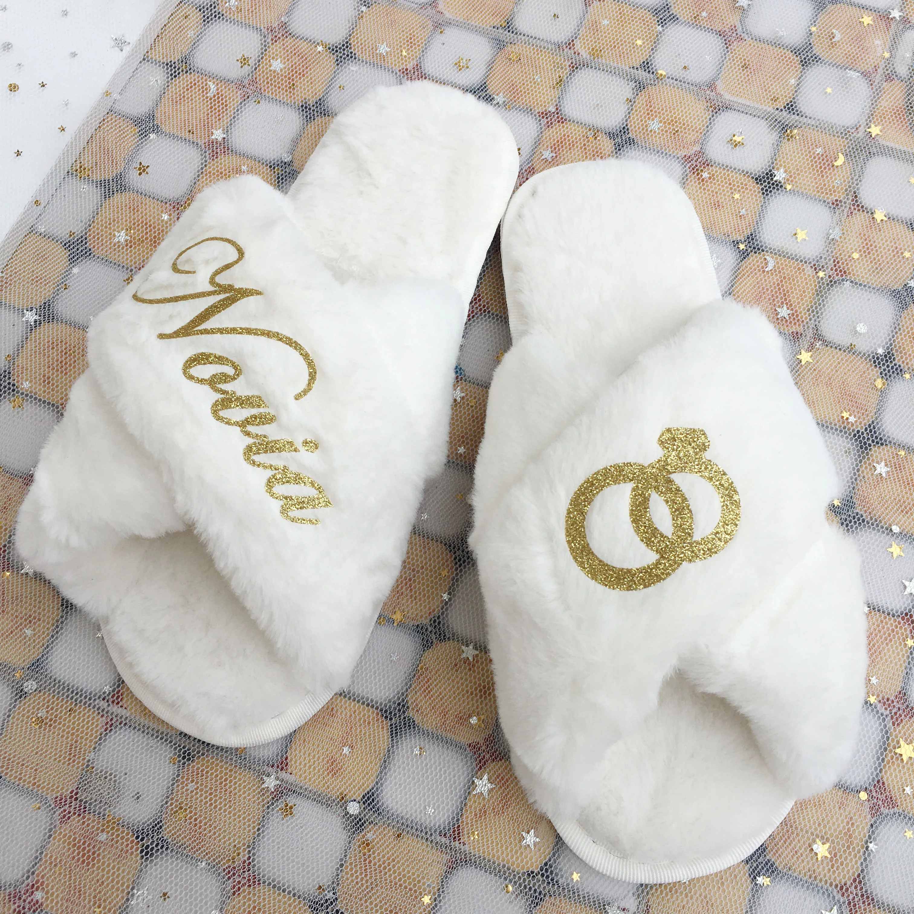 

Personalized Bride Bridesmaid Slippers Gift for Girls Getaway Bachelorette Party Slippers Birthday Party Hen Party Wedding Gifts