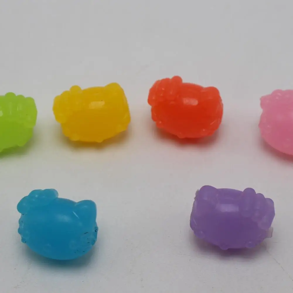 50 Uds. Cuentas acrílicas de cabeza de gato de Color gelatina mezclado 14x12mm para manualidades infantiles, joyería DIY, dijes para mochila, no tóxicos de alta calidad