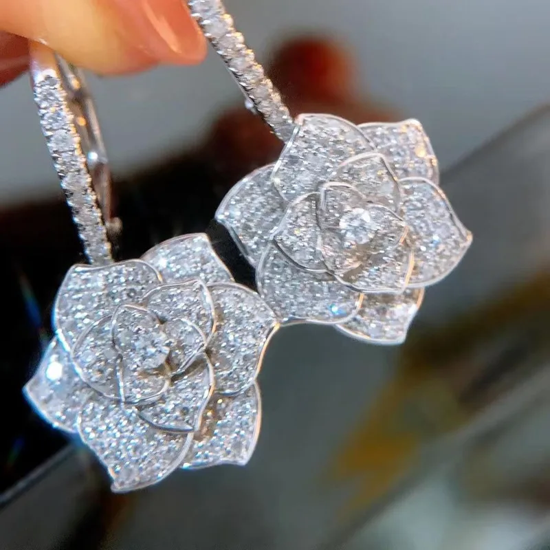 Huitan Mode Luxus Blume Ohrringe für Frauen Voller Zirkonia Bling Bling Weibliche Ohr Zubehör Dance Party Roman Schmuck