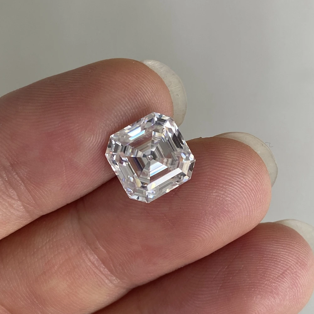 Meisidian Lab Grown Moissanite 14x14mm Asscher 13 Carat Excellent VVS  White Fake Diamond