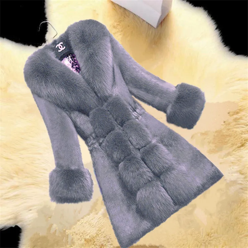 Women Teddy Coat wool fur furAutumn Winter Plush Turndown Collar Button Jacket Thicken Wool Blend Warm Kawaii Outwear Fashio