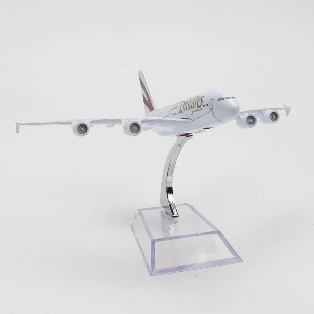 Simulation Scale Uae United Arab Airplane Model Bracket Airline A380 Transparent Aircraft Toys With + Alloy Light Presents V5i4