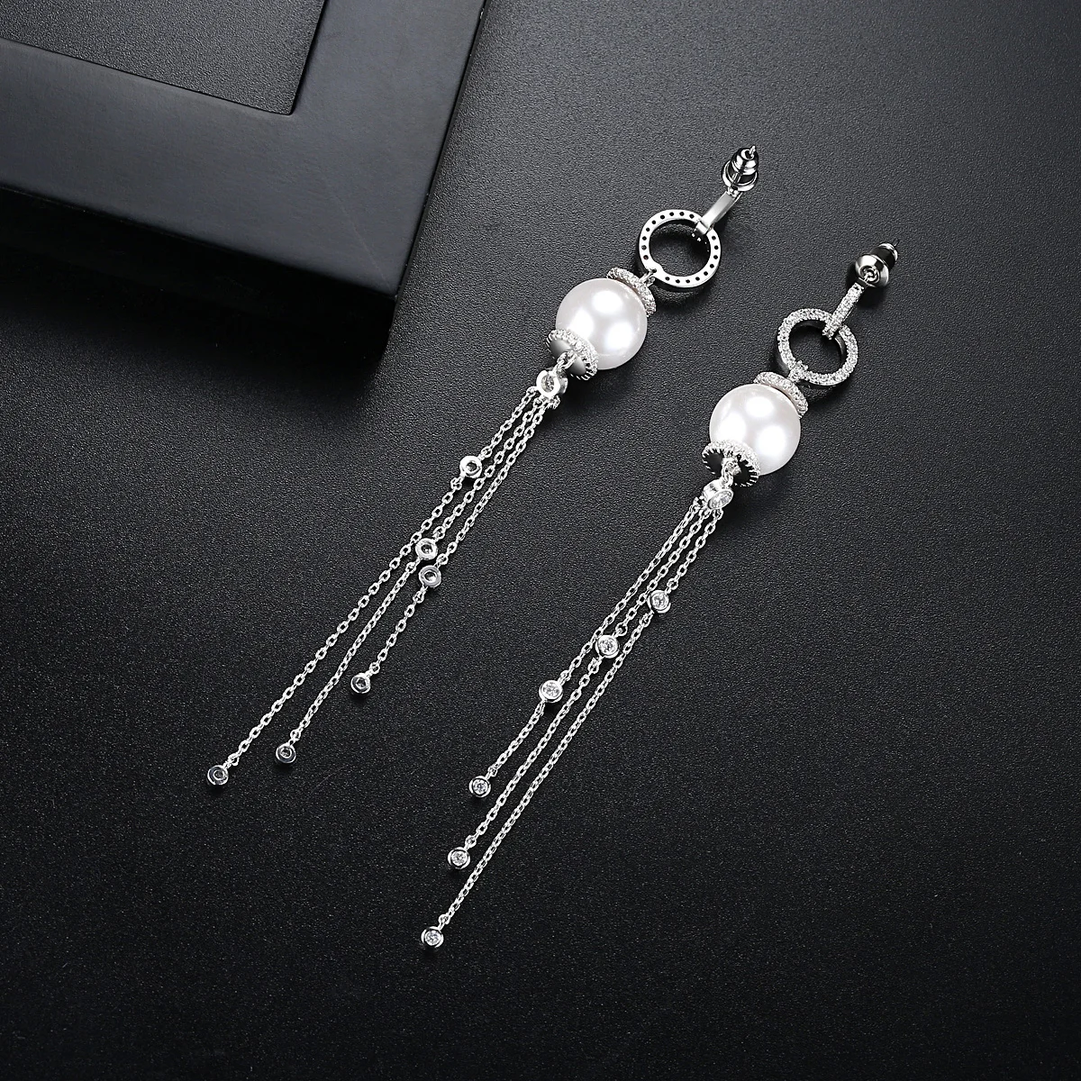 LUOTEEMI Drop Multiple Chain Tassel Long Dangle Earring for Women Bridal Wedding Party Jewelry for Girl Christmas Fashion Gifts