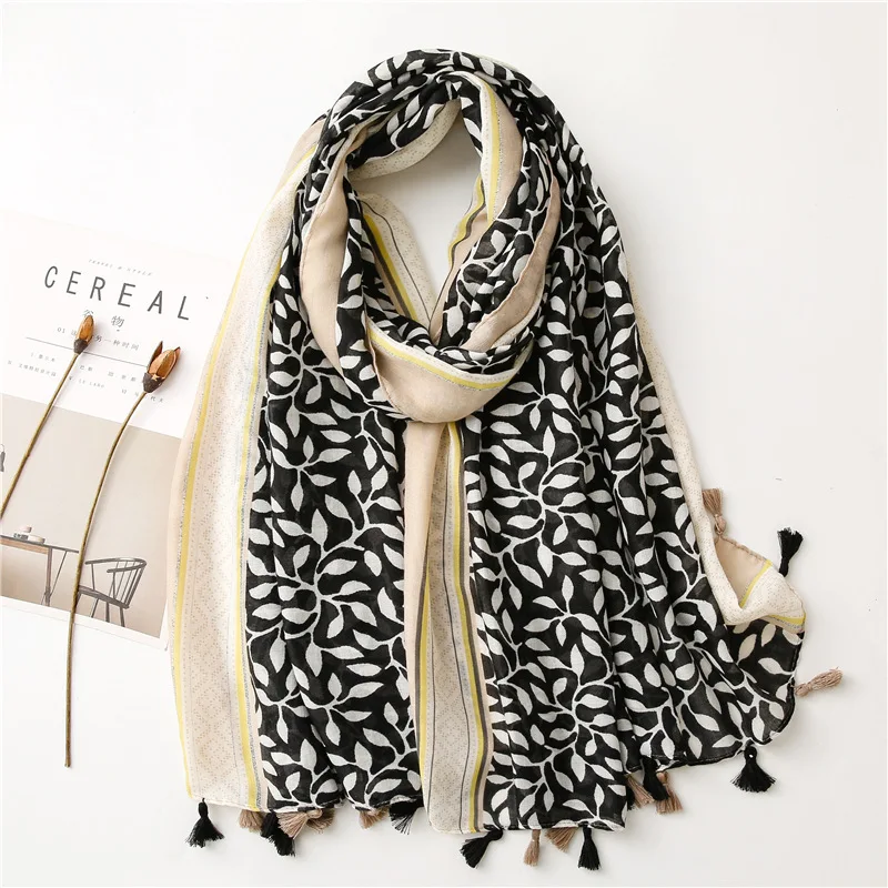 2022 Fashion Luxury Brand Viscose Scarf Women Floral Chain Shawls And Wraps Bufandas Muslim Hijab Foulards Wrap Scarves 180*90Cm