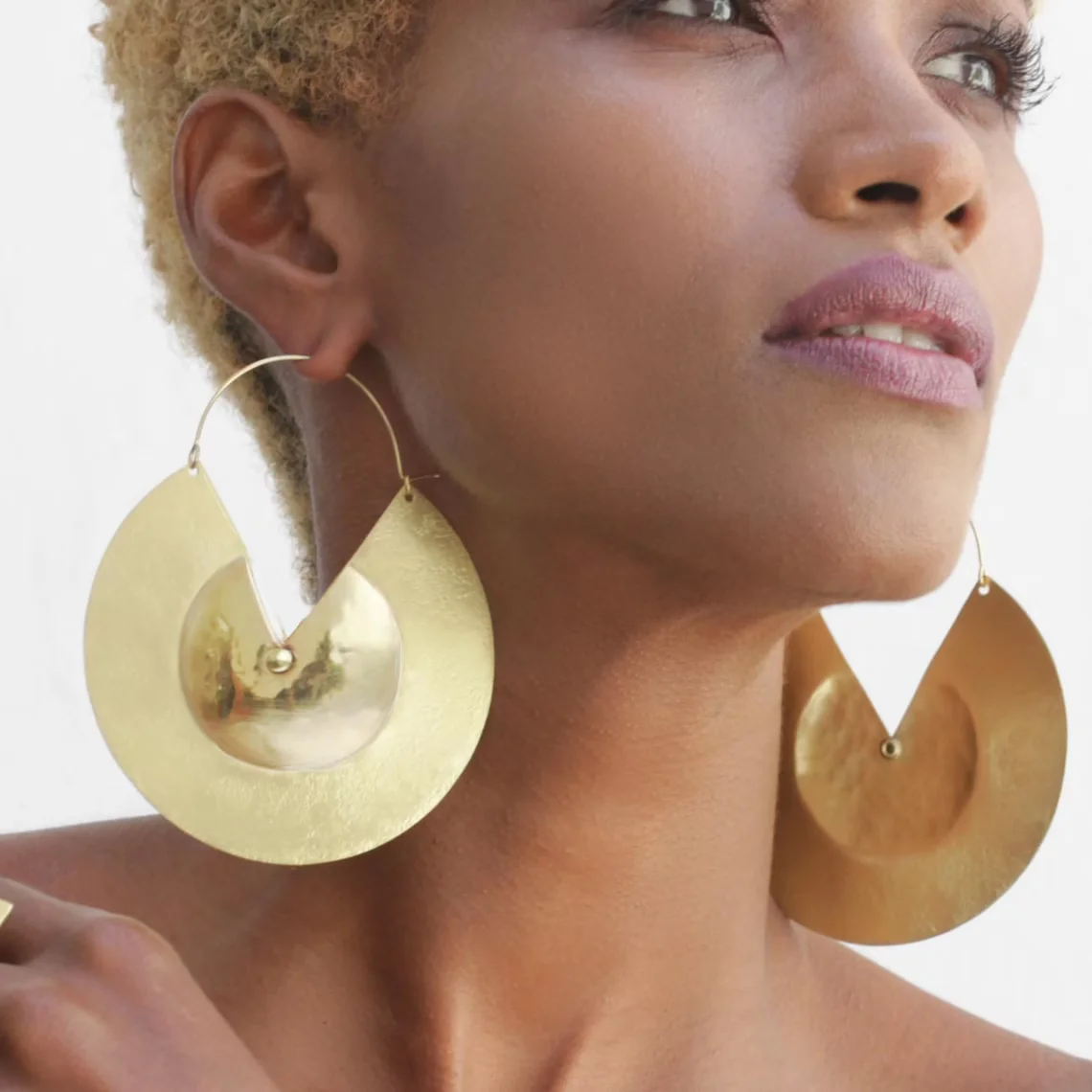 Elegant, Chic, Tribal and Modern earrings to dress on celebrations