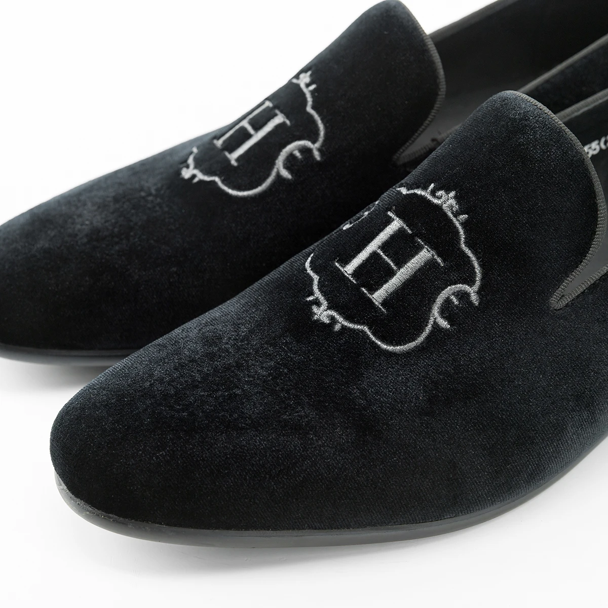 Hanmce 2021 New Design Fashion Velvet Material Slip On Luxury Hand Made Smoking Men Shoes