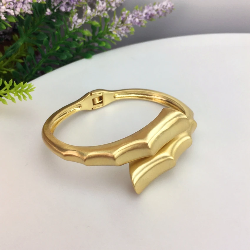 Yuminglai Gold Plated Jewelry High Quality African Fashion Bracelet Bangle For Women FHK10887