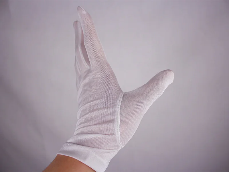 100% Natural Silk Gloves Female Summer Thin UV Sunscreen Breathable Sleep Moisturizing Elastic Touch Screen Driving Mittens L36L