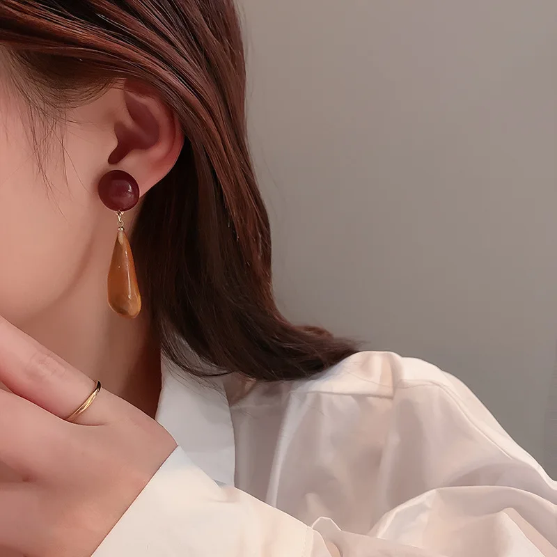 YAOLOGE New Brown Resin Drop Earrings 2021 Trend Elegant Earrings For Women Party Gift Fashion Jewelry Wholesale Oorbellen mujer