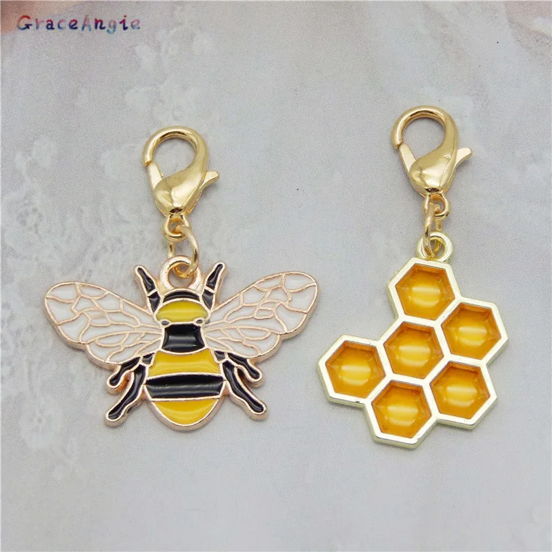 4PCS Bees Charms Honeycomb DIY Keychain Pendant Earring Jewelry Enamel Dangle Necklace Pendant With Lobster Clasp Alloy New