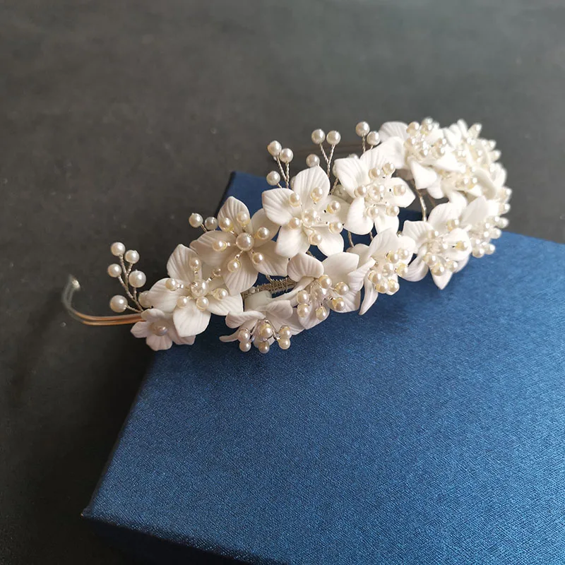 SLBRIDAL Handgemachte Kristall Strass Perlen Keramik Blume Braut Tiara Hochzeit Brautjungfern Party Krone Frauen Mädchen Haar Schmuck – Detail 17