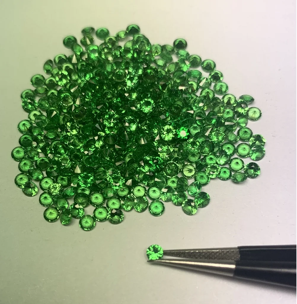 Pirmiana Mid Color Machine Cut High Quality Natural Tasvorite  Green Gemstone Round 0.70-2.50mm  for Diy Jewelry Making