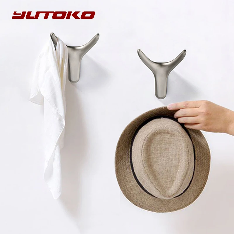 YUTOKO Bull Head Wall Hook Clothes Coat Hat Hanging Hook Racks Kitchen Hardware Key Hanging Hook Hanger Decorative Wall Hardware