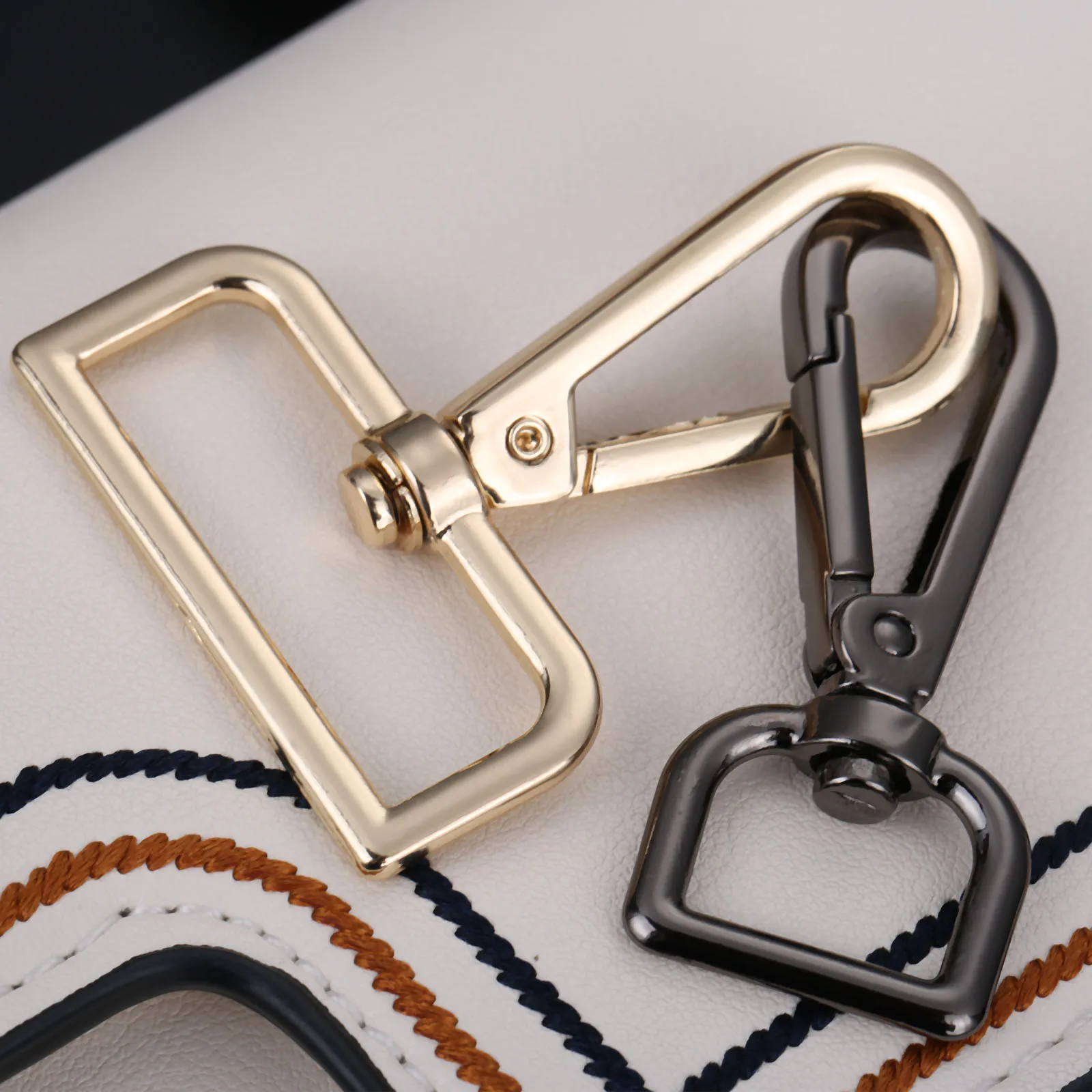 1Pc Metal Bag Buckle Clasp Lobster Trigger Clip 16mm 38mm handbag Movable Screw Hook DIY Gold Silver Black Bronze 60mm Length