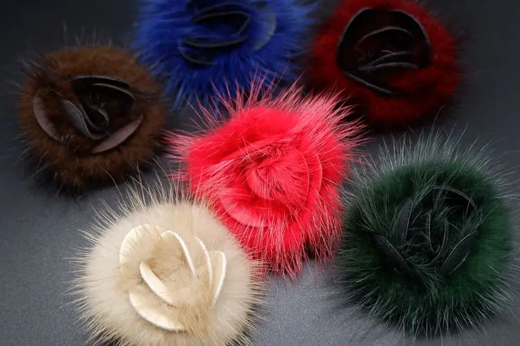 Autumn and winter new style plus buckle needle clothing mink hair flower brooch sweater coat decoration high-end jewelry corsage