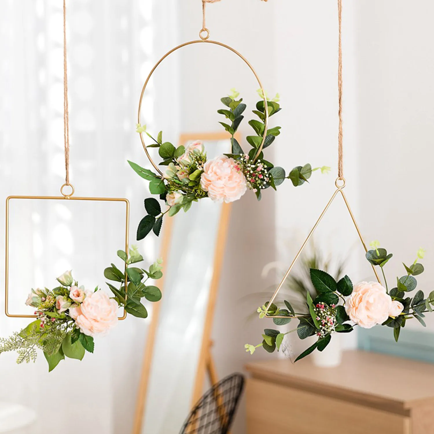 

Geometric Metal Wire Round Triangle Square Hoop Frame for DIY Artificial Flower Arrangement Wreath Wall Hanging Backdrop Decors