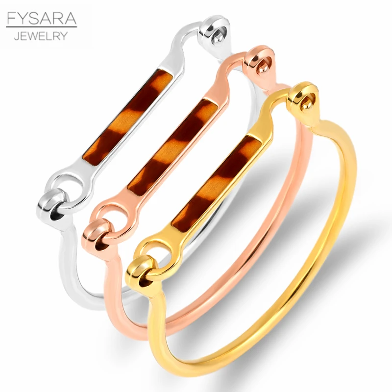

FYSARA Classic D Shape Design Stainless Steel Bracelets Simple Shell Titanium Steel Bangle for Women Jewelry Accessories Gift